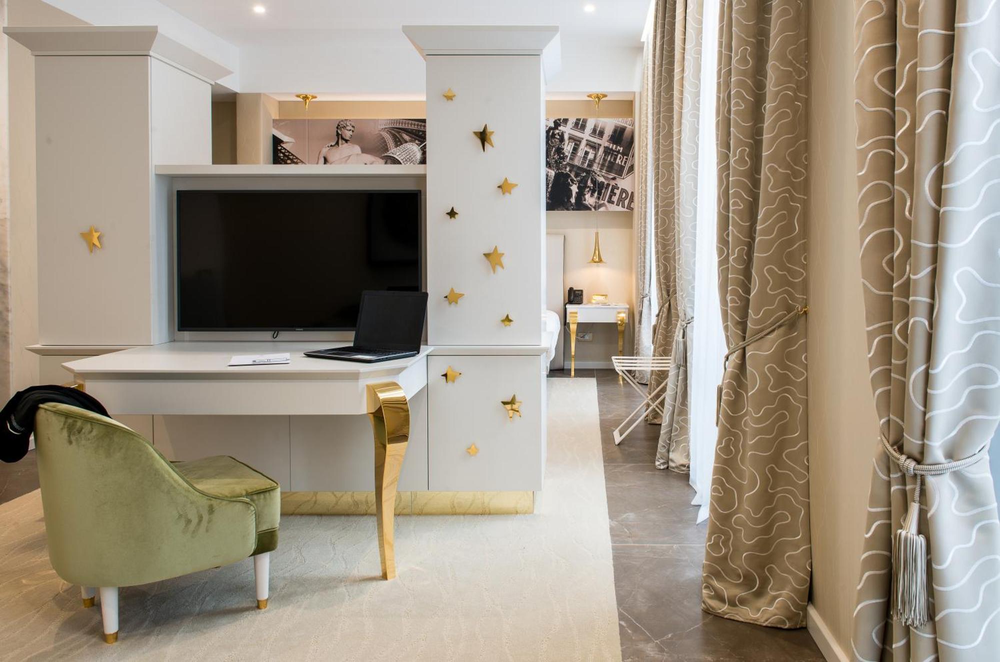 Hotel Boscolo &